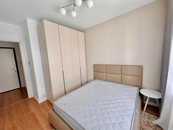 2 Camere - Luxuria - 1 Mai - Expozitiei