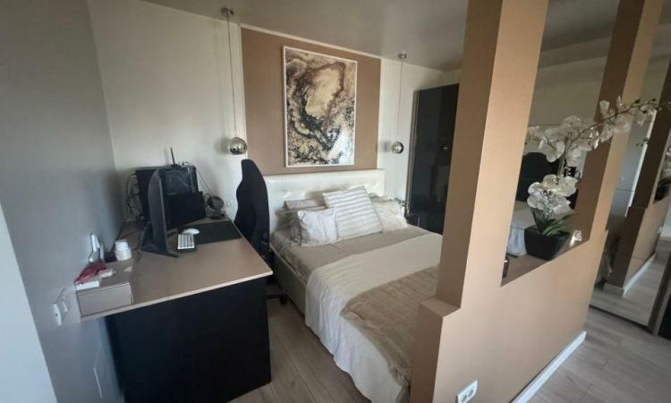 Calea Calarasilor - Hyperion - centrala proprie - bloc mixt -studio renovat
