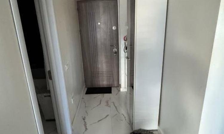 Calea Calarasilor - Hyperion - centrala proprie - bloc mixt -studio renovat