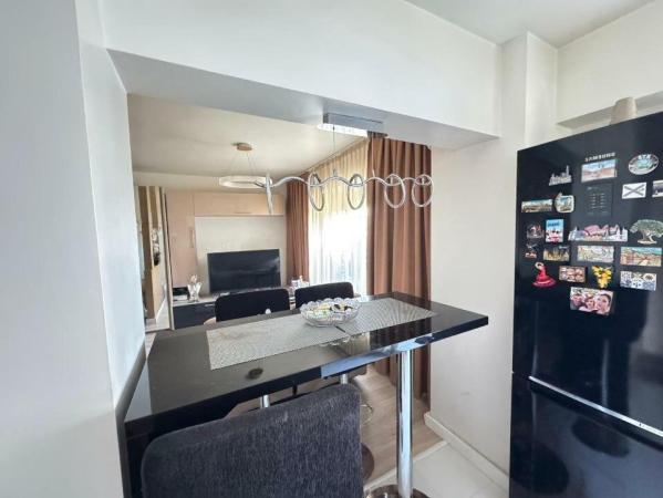 Calea Calarasilor - Hyperion - centrala proprie - bloc mixt -studio renovat
