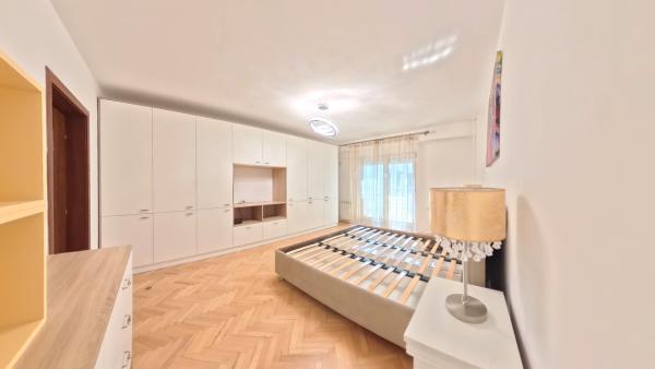 Piata Alba Iulia - 3 camere - Burebista - complet renovat
