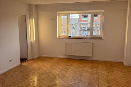 Calea Calarasilor - metrou Piata Muncii - centrala proprie - 3 camere