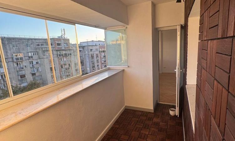 Calea Calarasilor - metrou Piata Muncii - centrala proprie - 3 camere
