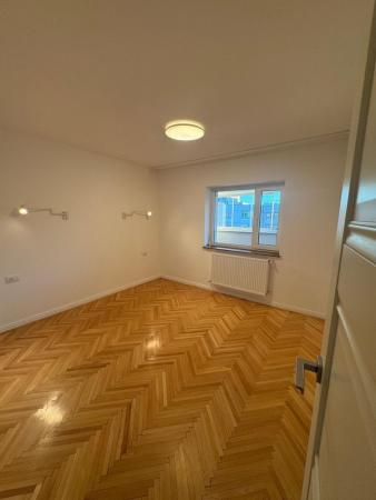 Calea Calarasilor - metrou Piata Muncii - centrala proprie - 3 camere