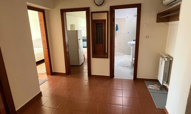 Unirii - Bld. Unirii - Piata Alba Iulia - 3 balcoane - stradal
