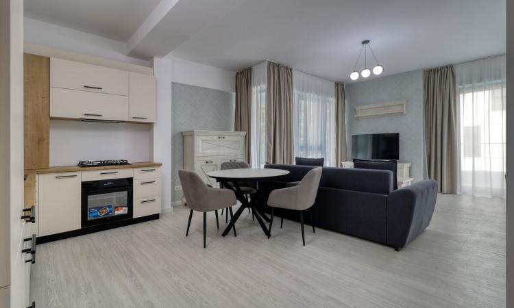 Decebal - Piata Alba Iulia - prima inchiriere - centrala proprie