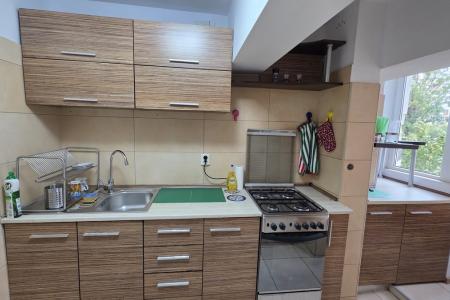 Piata Alba Iulia - Rond Alba Iulia - Unirii - loc parcare ADP - 3 balcoane