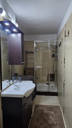 Piata Alba Iulia - Rond Alba Iulia - Unirii - loc parcare ADP - 3 balcoane