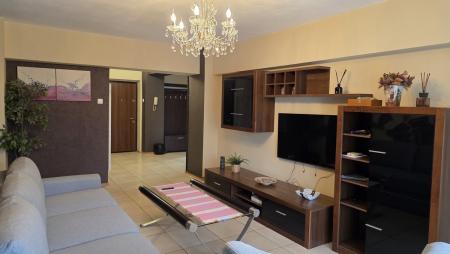 Piata Alba Iulia - Rond Alba Iulia - Unirii - loc parcare ADP - 3 balcoane