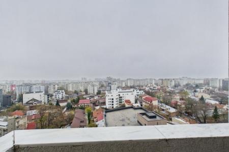 Decebal - Piata Alba Iulia - centrala proprie - vedere panoramica
