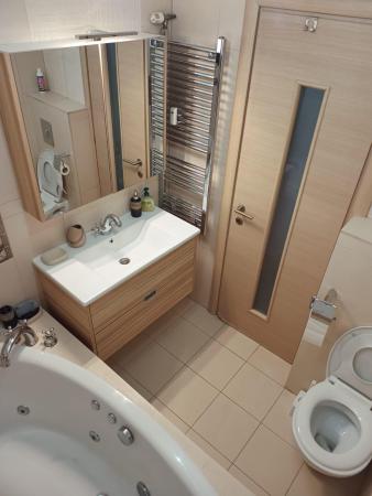 Calea Calarasilor - metrou Piata Muncii - loc de parcare ADP - 3 camere