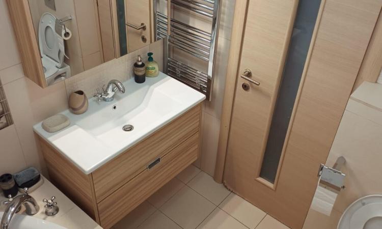 Calea Calarasilor - metrou Piata Muncii - loc de parcare ADP - 3 camere