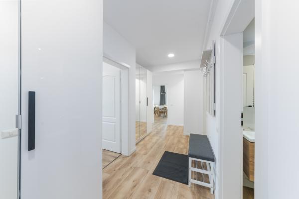 3 camere 94m2 bloc 2025 langa metrou Straulesti