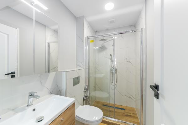 3 camere 94m2 bloc 2025 langa metrou Straulesti