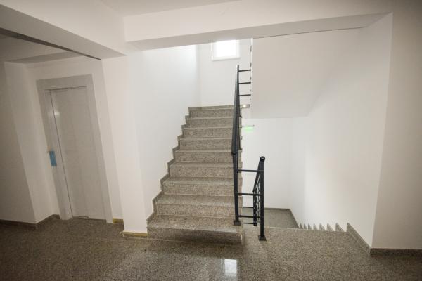 3 camere 94m2 bloc 2025 langa metrou Straulesti