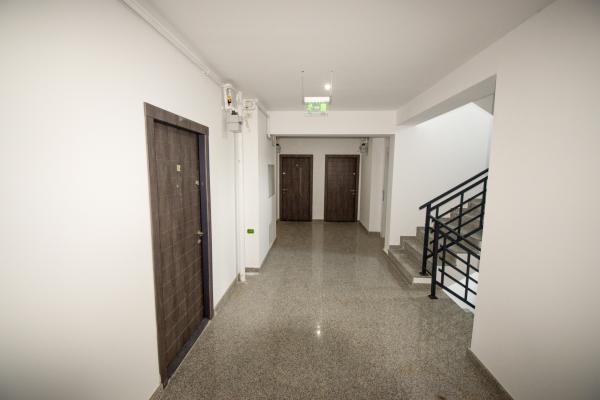 3 camere 94m2 bloc 2025 langa metrou Straulesti