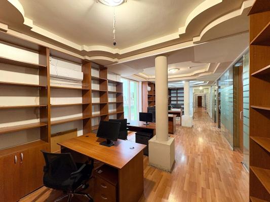 Grozăvești – Hotel Sir Orhideea Spațiu de birouri 224 mp utili