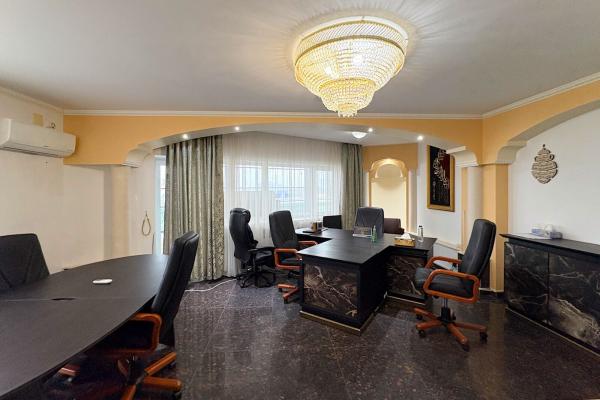 Grozăvești – Hotel Sir Orhideea Spațiu de birouri 224 mp utili