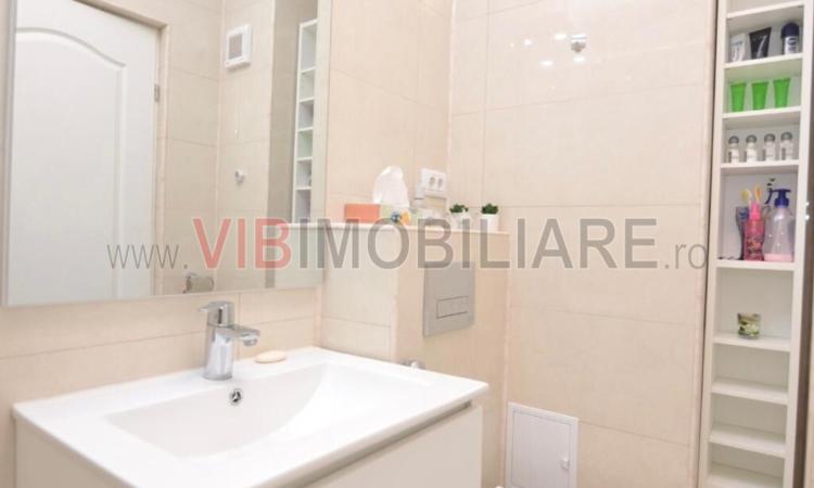 Decebal-Piata Alba Iulia-vedere bulevard-complet renovata