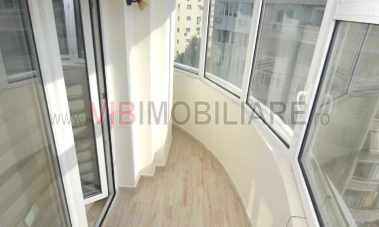Decebal-Piata Alba Iulia-vedere bulevard-complet renovata
