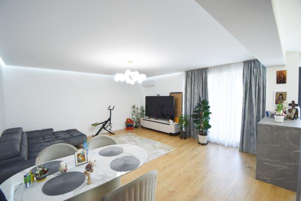 Straulesti 3 camere decomandat mobilat lux bloc 2025