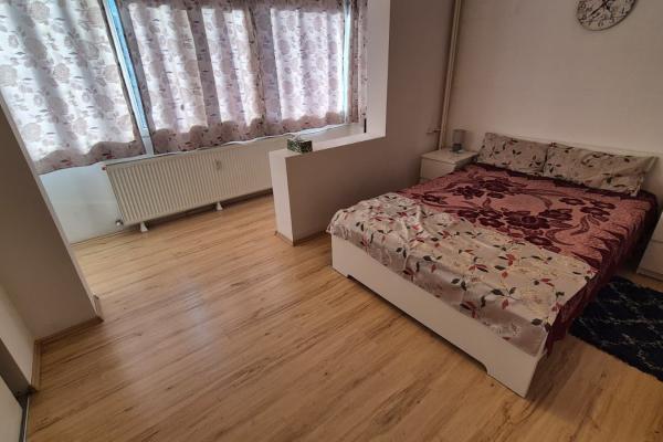 Decebal - Piata Alba Iulia - 3 camere - metrou Piata Muncii