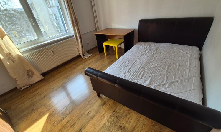 Decebal - Piata Alba Iulia - 3 camere - metrou Piata Muncii
