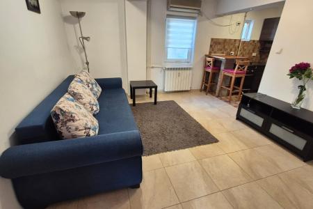 Decebal - Piata Alba Iulia - 3 camere - metrou Piata Muncii