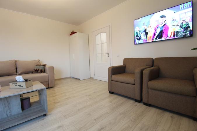 Decebal-Piata Alba Iulia-vedere bulevard-studio complet renovat