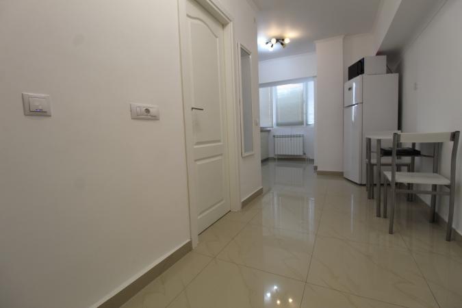 Decebal-Piata Alba Iulia-vedere bulevard-studio complet renovat