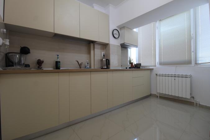 Decebal-Piata Alba Iulia-vedere bulevard-studio complet renovat