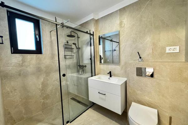 Vila - Complex Nou - Voluntari - Pipera