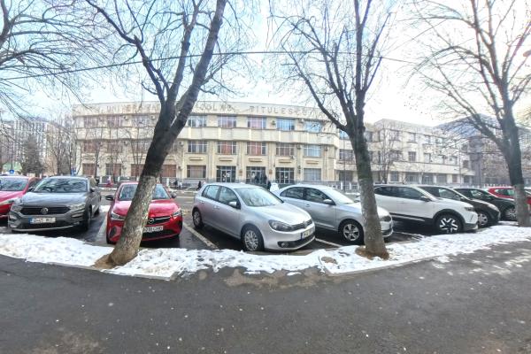 Apartament 3 camere Timpuri Noi - stradal - etaj 3