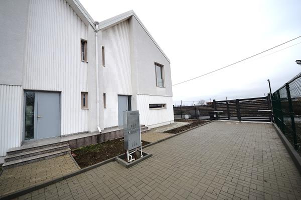 Otopeni, Odăile – Ansamblu privat, vilă Duplex P+1, curte proprie.
