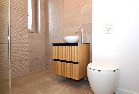 Otopeni, Odăile – Ansamblu privat, vilă Duplex P+1, curte proprie.