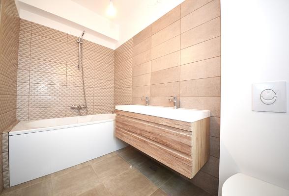 Otopeni, Odăile – Ansamblu privat, vilă Duplex P+1, curte proprie.