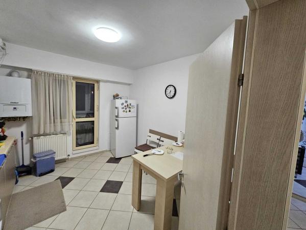 Calea Calarasilor - metrou Piata Muncii - centrala proprie