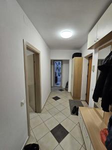 Calea Calarasilor - metrou Piata Muncii - centrala proprie