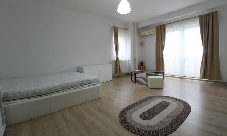Piata Alba Iuia - Rond Alba Iulia - Burebista - bloc mixt