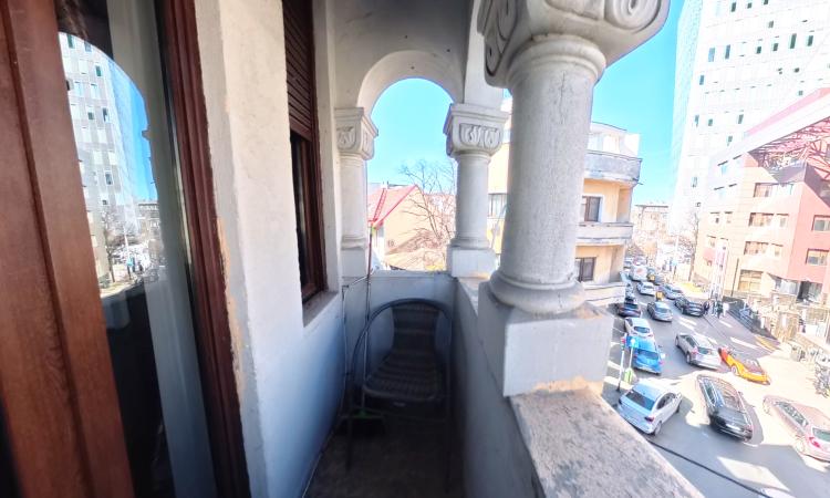 Romana - Victoriei - Str Grigore Alexandrescu - 2 camere cu centrala proprie