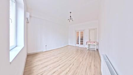 Victoriei- Romana - Lascar Catargiu - 3 camere - 87 mp utili cu centrala proprie