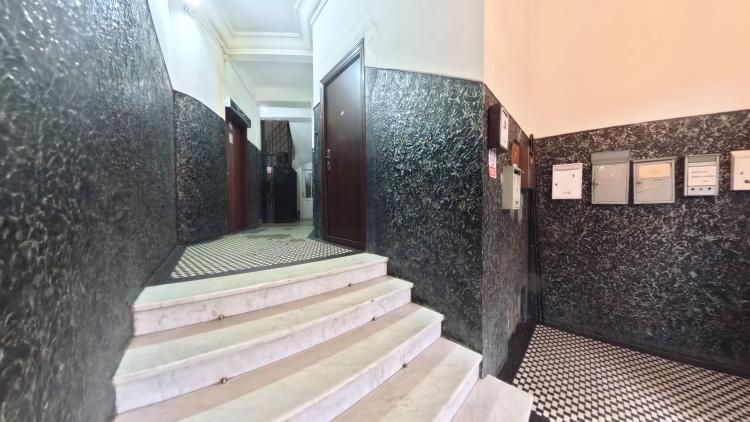 Victoriei- Romana - Lascar Catargiu - 3 camere - 87 mp utili cu centrala proprie