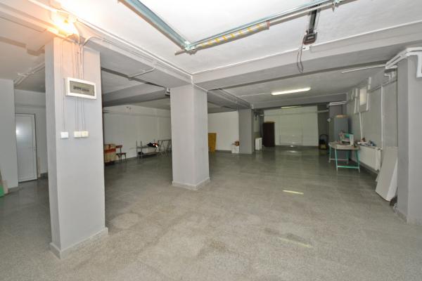 1 Mai, Inginer Zablovschi, Vila D+P+1E+M, 600 mp construiti, ideala birouri, clinica, comercial.
