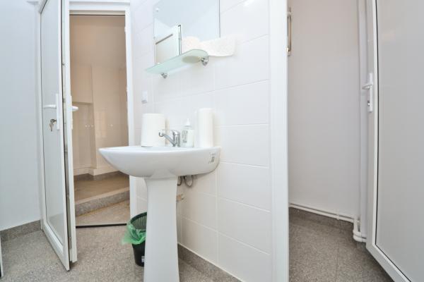 1 Mai, Inginer Zablovschi, Vila D+P+1E+M, 600 mp construiti, ideala birouri, clinica, comercial.