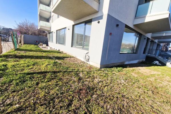 Spatiu comercial stradal, apropiere metrou Straulesti