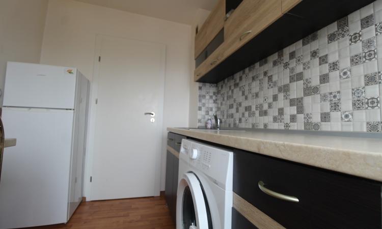 Piata Alba Iulia - Rond Alba Iulia - Banca Transilvania -studio renovat