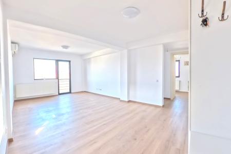 Apartament 2 camere balcon vedere superba – Otopeni, zona Odăi (Str. Școlii)