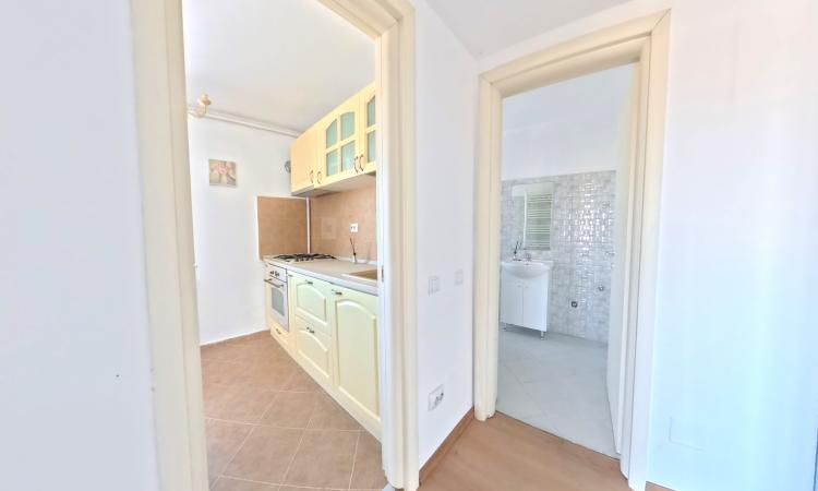 Apartament 2 camere balcon vedere superba – Otopeni, zona Odăi (Str. Școlii)