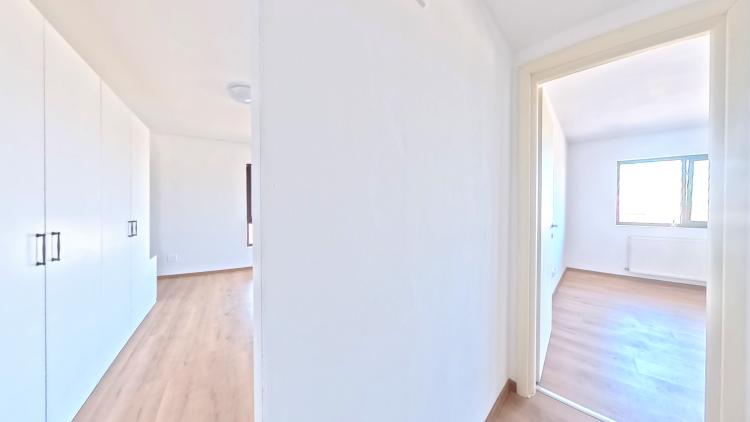 Apartament 2 camere  balcon vedere superba – Otopeni, zona Odăi (Str. Școlii)