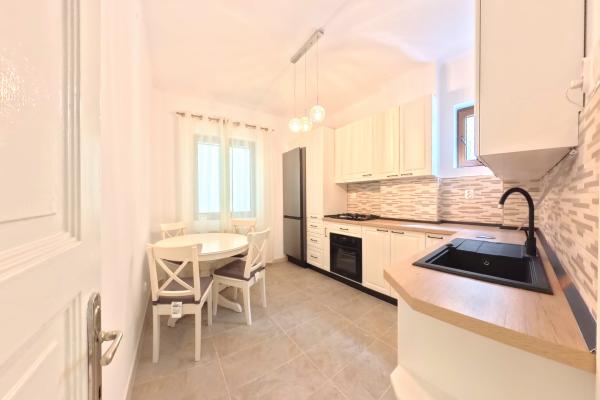 Prima inchiriere apartament 2 camere parter – Dorobanți (Str.Muzeu Zambaccian)